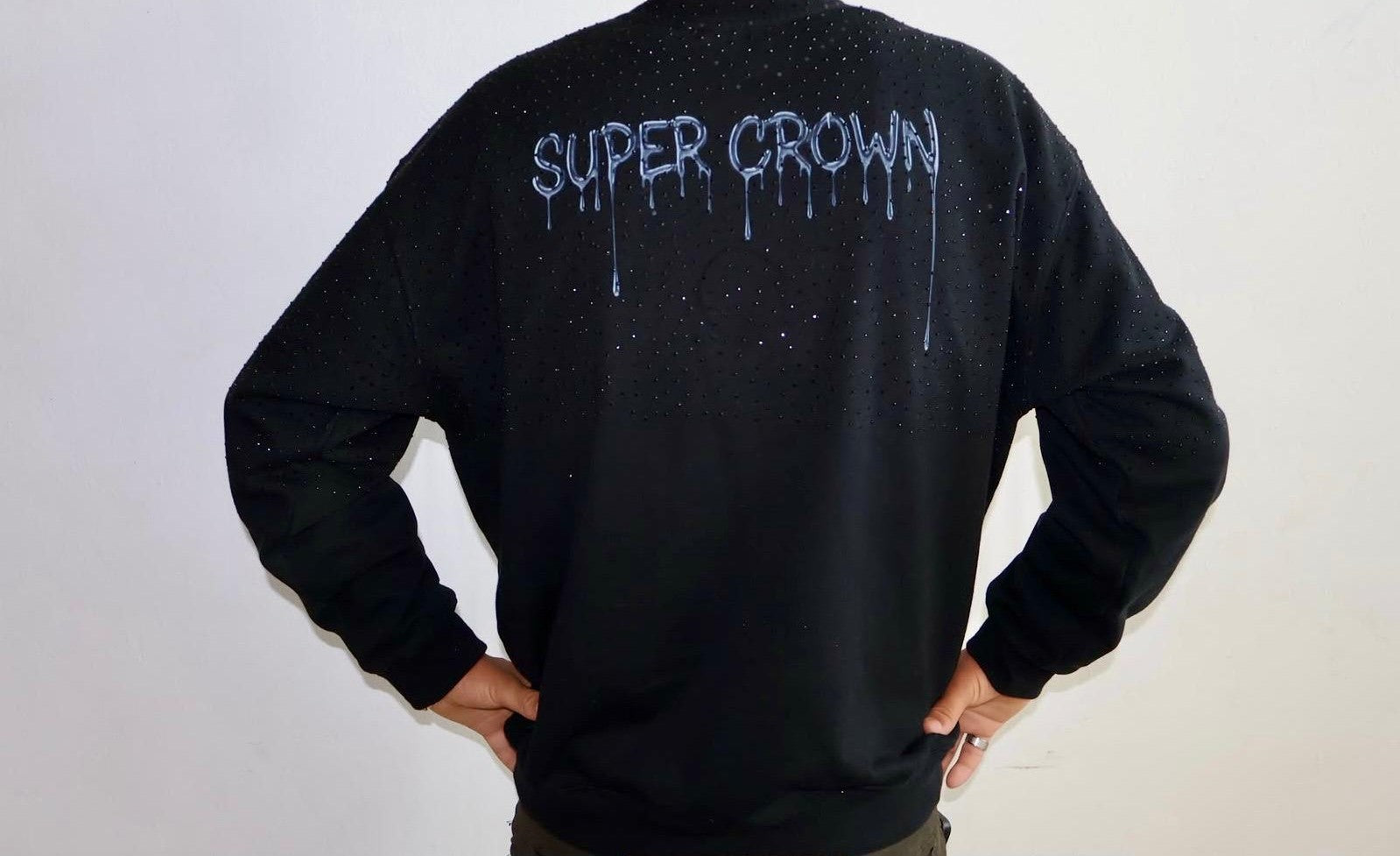 White Diamond (sin gorro) - Sudadera Super Crown